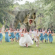 Illustration for article titled Greatest Wedding Photo In the History of the World